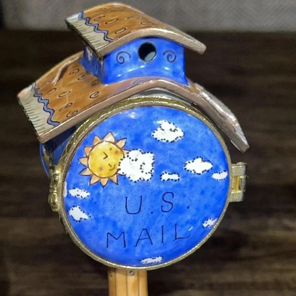 VTG Set of 2 US Mail Stamp Holder Birdhouses Kelvin Chen 2004 / 2002 - Picture 5 of 16